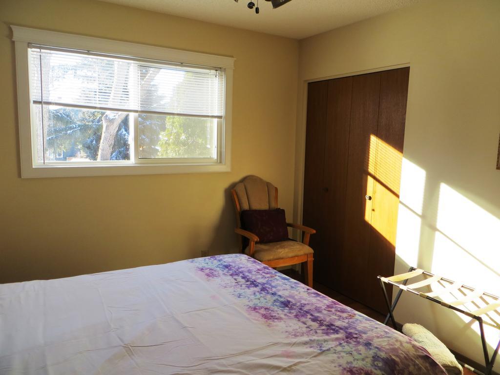 Wild Rose Bed & Breakfast Saskatoon Dış mekan fotoğraf